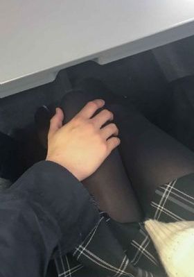 欧美黑白海报_1080PBD在线观看