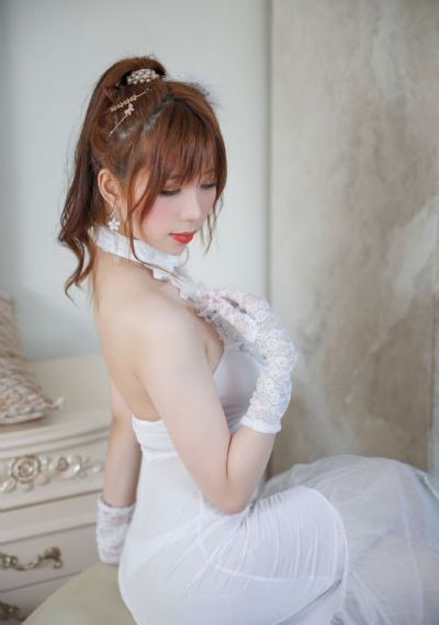 欧美在线免费播放白白色_1080HD在线观看
