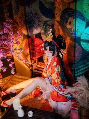 亚洲成av人片女在线观看_超清完整在线观看