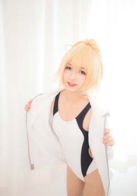 欧美激情四射一区_BD韩语高清完整版播放